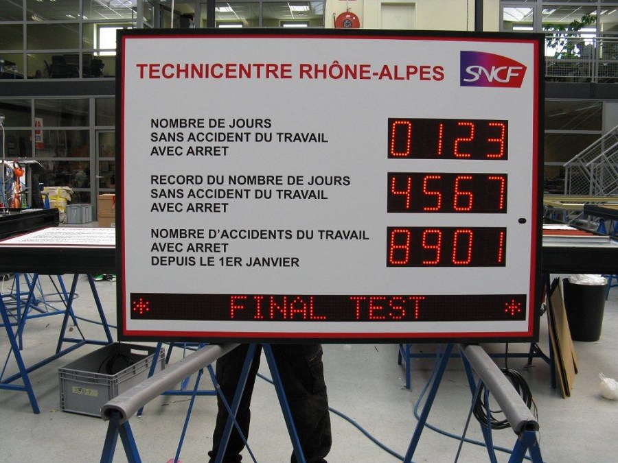 afficheur accidents de travail SNCF